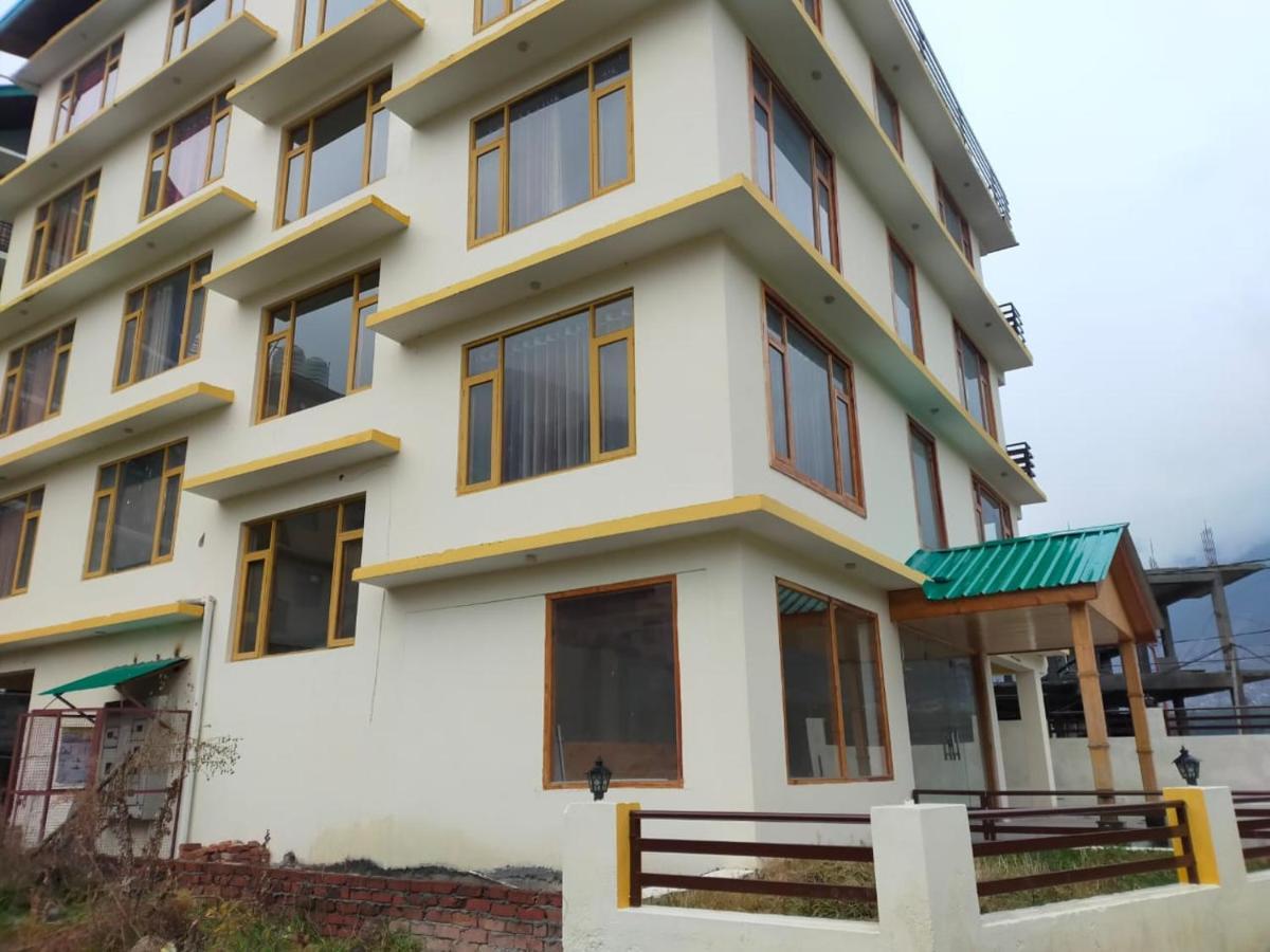 Lotus Inn Rohtang View Manāli Exterior foto